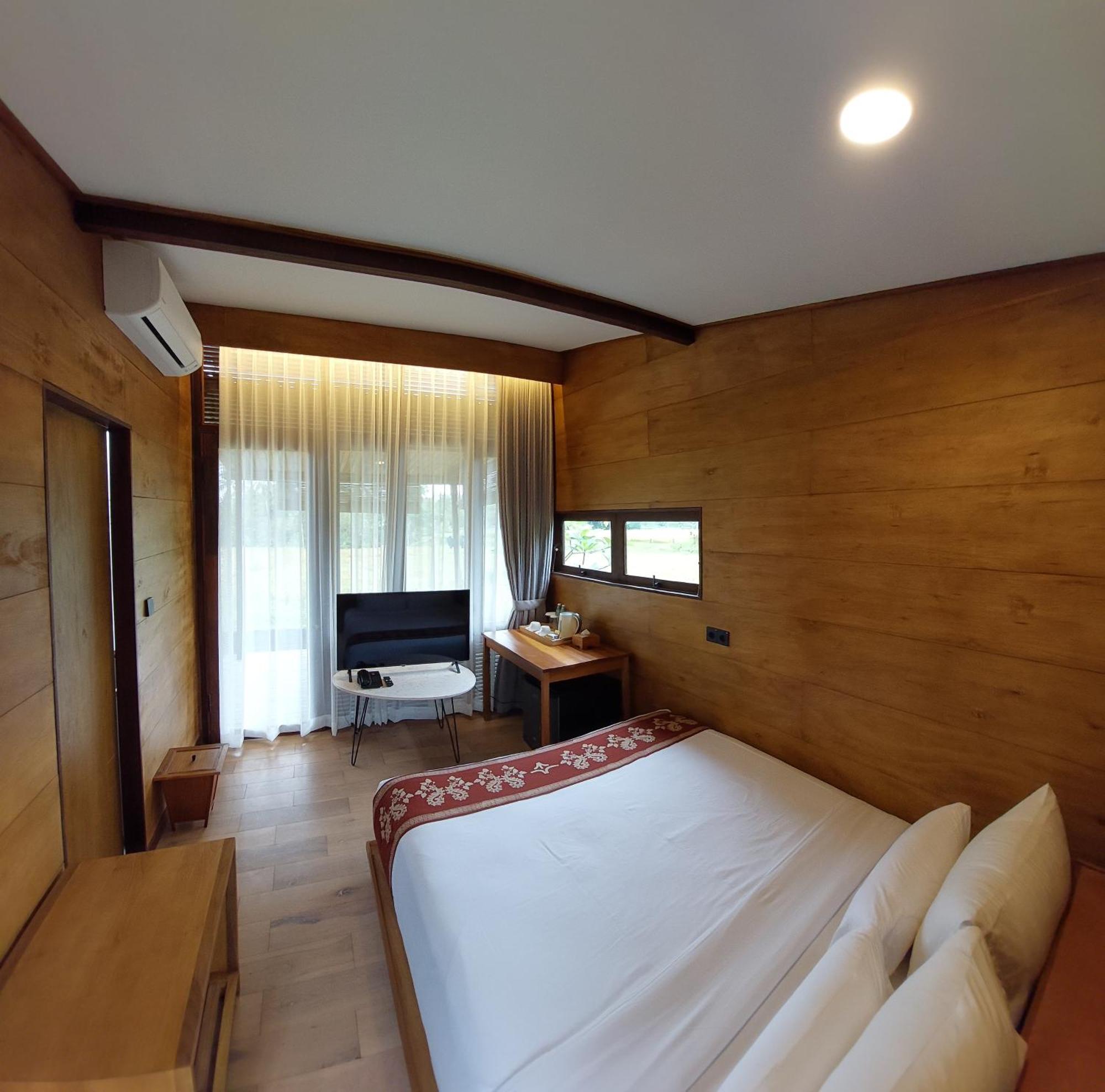 Teras Hotel Ijen Banyuwangi Banyuwangi  Exterior foto